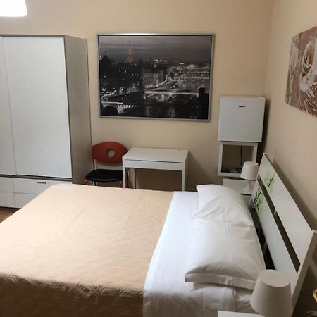 Moon River Guest House Pescara Buitenkant foto