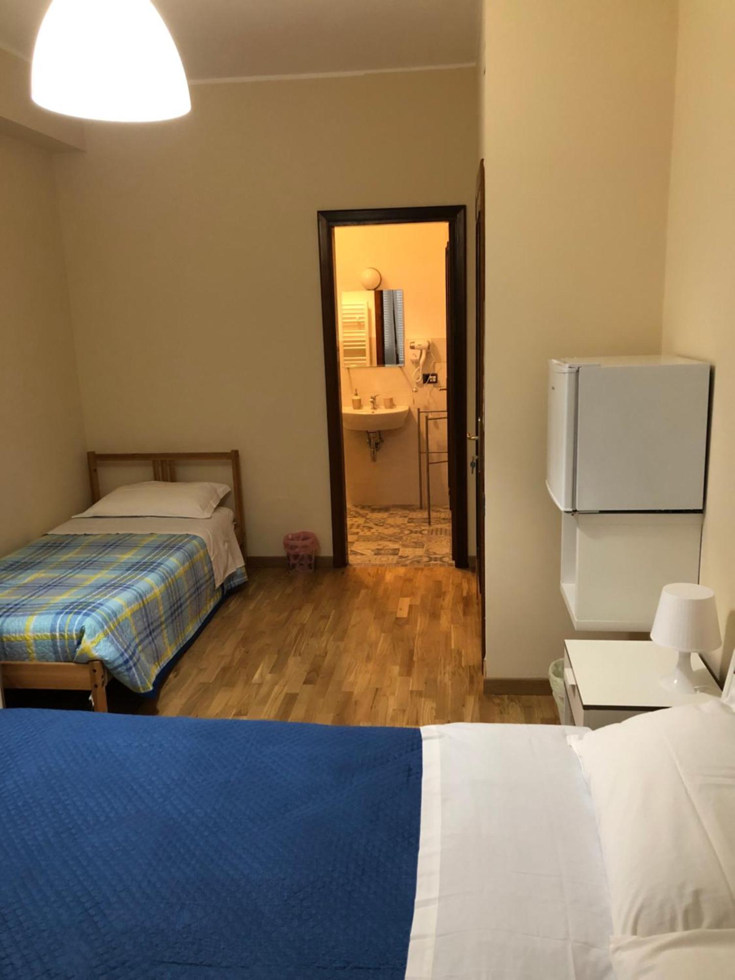 Moon River Guest House Pescara Buitenkant foto