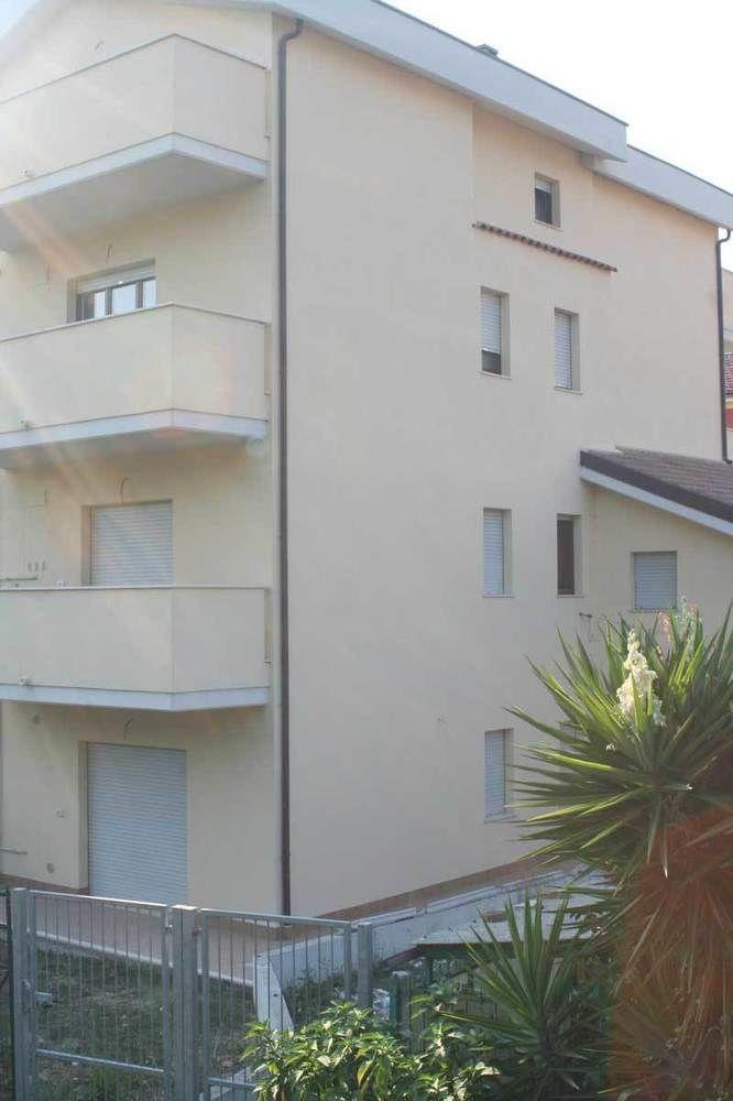 Moon River Guest House Pescara Buitenkant foto